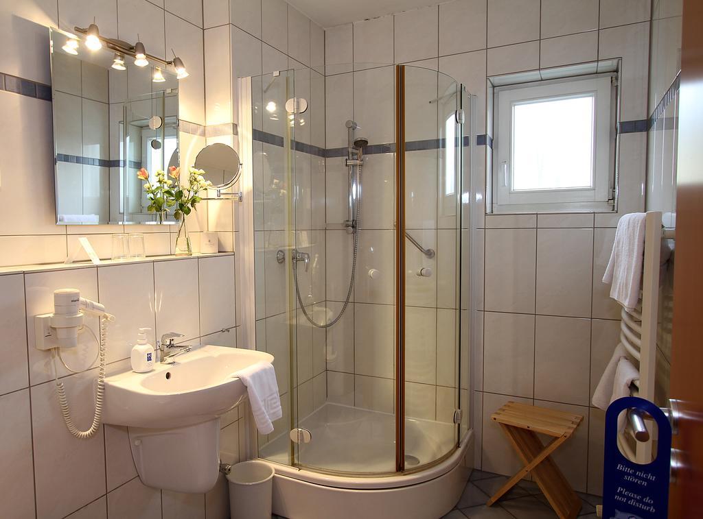 Hotel Lindemann Bad Nauheim Exteriör bild